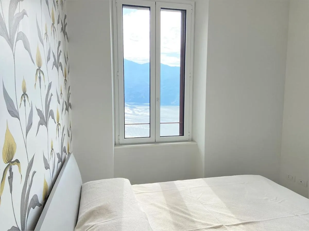 Villa Nova Apartment In Moltrasio - Lake Como Italy